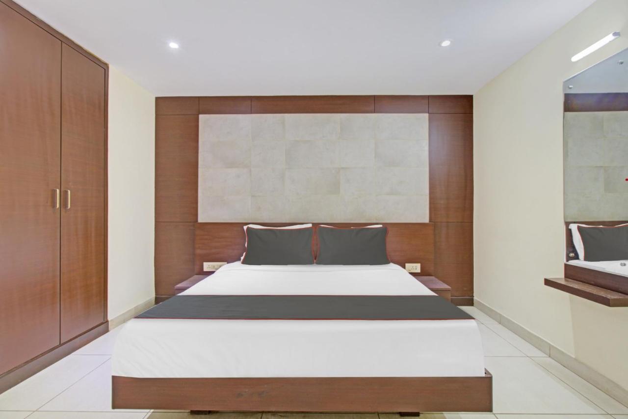 Collection O Venky"S Stay Inn 우두피 외부 사진